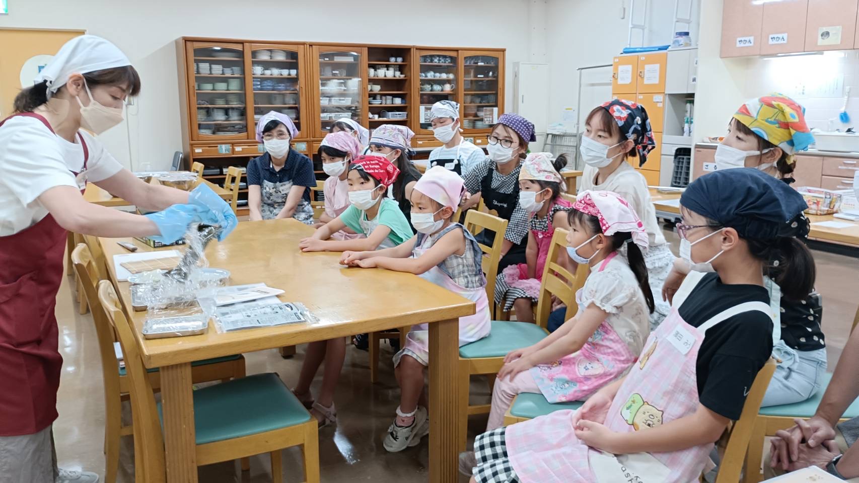 夏休み親子料理教室が開催されました